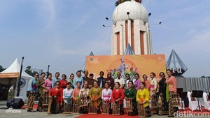 Wabup Mimik Buka Jayandaru Sunrise Jazz Festival 2025, Dorong Ekonomi Kreatif