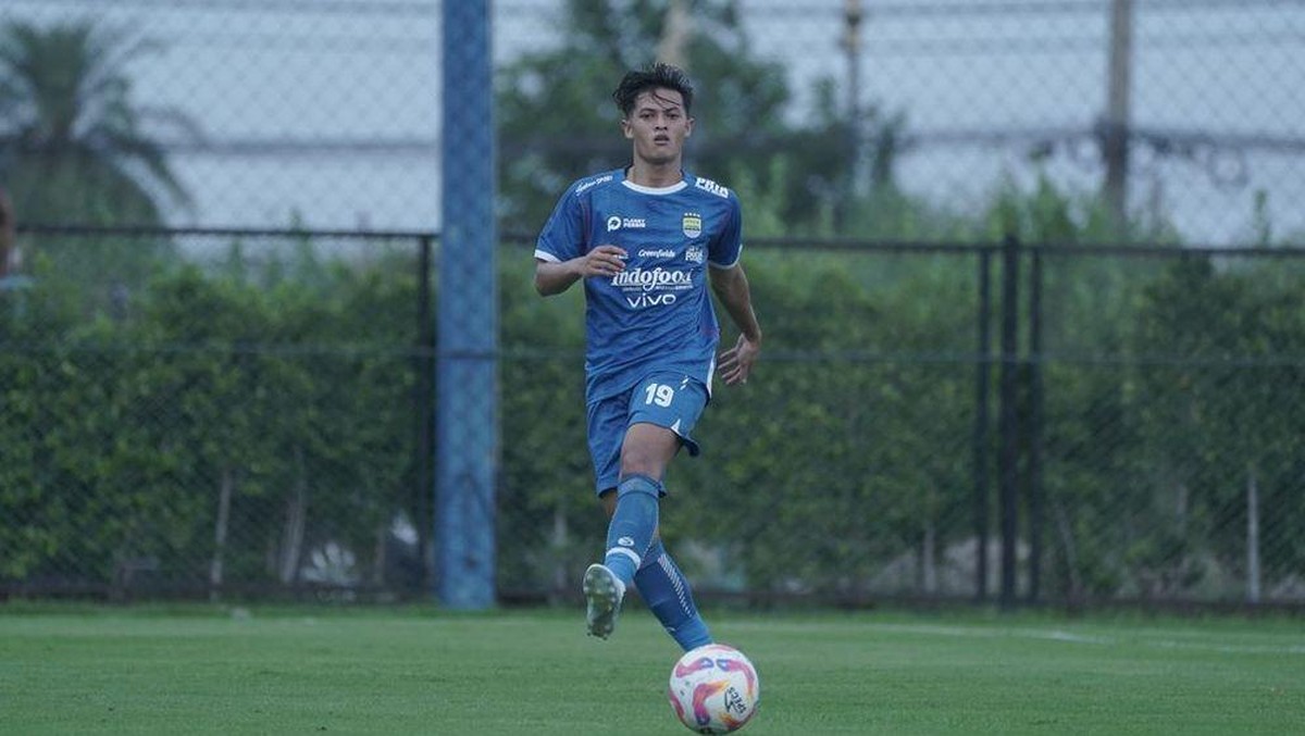 Alfeandra Dewangga bersyukur bisa menjadi starter di Persib Bandung lagi. (Foto: Dok. Persib Bandung)