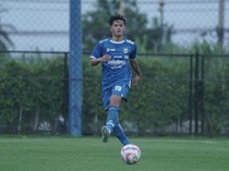 Dipercaya Jadi Starter Persib Lagi, Dewangga Bersyukur