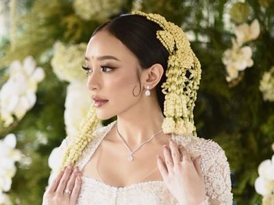 Potret Pernikahan Selebgram Amanda Zahra yang Trending, Jadi Pengantin Sunda