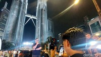 Jasa Ponselgrafer di Menara Kembar Petronas
