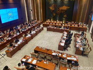 Menkomdigi Ingatkan Batas Usia Anak Buat Akun Medsos, PSE Lalai Akan Disanksi