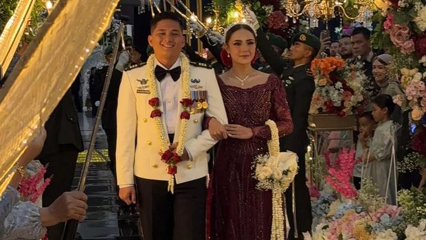 Pernikahan Angie Ang