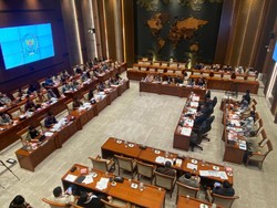 Anggota Komisi I DPR Usul Komdigi Bikin Badan Tangkal Konten Sesat di Medsos