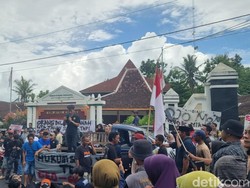 Digeruduk Massa, Lurah Ngunut Gunungkidul Akui Dana Desa Bocor Ratusan Juta