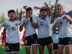 Timnas Putri Indonesia Tantang Vietnam di Semifinal SEA Games 2025 Sore Ini!