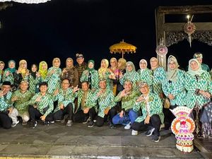 UMI Salurkan Bantuan Rp 60 Juta dan Tim Medis ke Sumatera