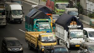 Urai Macet, Angkutan Barang Dibatasi Saat Libur Nataru
