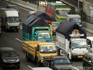 Urai Macet, Angkutan Barang Dibatasi Saat Libur Nataru