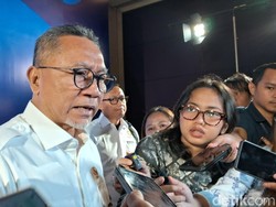 Zulhas: Dihujat Panggul Beras Tak Masalah, Saya Fokus Bantu Masyarakat di Sana