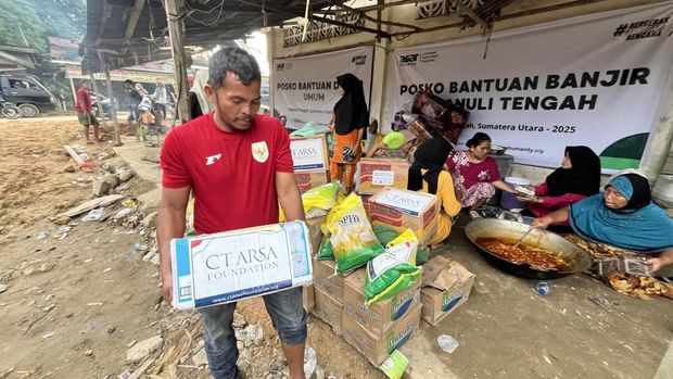 CTARSA Foundation mengirimkan 20 ton bantuan berupa sembako dan logistik lainnya untuk korban bencana yang terisolir di sumatera. Bantuan tahap pertama ini dikirim menggunakan kapal KRI Angkatan Laut, Radjiman Wedyodiningrat menuju Pelabuhan Sibolga Sumatera Utara.