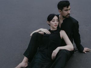 Gak Mewah, Ini Momen Amanda Zahra Prewedding dengan Adli di Pantai Tabanan