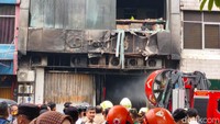 Walkot Jakpus: 21 Korban Jiwa Sudah Dievakuasi dari Gedung yang Terbakar