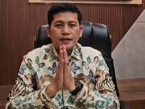 Pinta Maaf Bupati Aceh Selatan Usai Umrah Tanpa Izin Saat Banjir