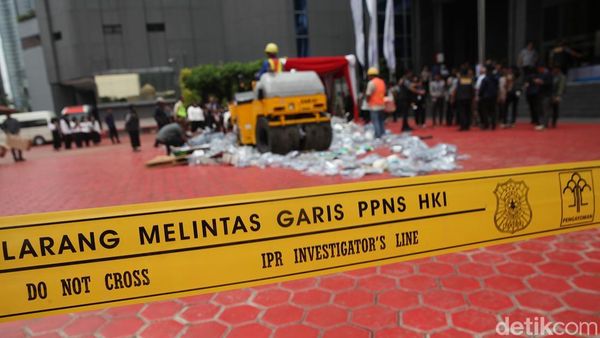 Tumpas Barang Palsu! Kemenkum Musnahkan Ribuan Produk Senilai Rp 3 Miliar