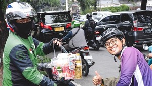 Gowes Sambil Berbagi, Cara Anakanak Bike Menikmati Weekend