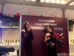 Alasan Mikha Tambayong Setia Pakai Sepatu Buatan Sahabat