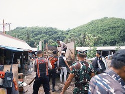 Crystal Bay Terendam Banjir, Aktivitas Wisata Ditutup Sementara