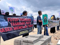 Tambang Granit Bukit Jenar Banyumas Disetop Sementara