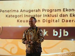 Digitalisasi Bawa Bank bjb Raih detikJabar Awards 2025