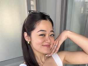 Desember Full Senyum Bagi Gisela Cindy: Ultah, Dilamar dan Natalan