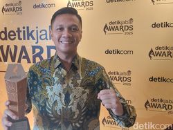 Kapolres Cimahi Raih Tokoh Transformasi Layanan Publik dan Keamanan Daerah