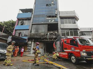 Apa Penyebab Paling Sering Kebakaran Gedung? Kelalaian Manusia Termasuk