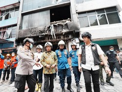 Tinjau Lokasi Kebakaran Kemayoran, Mendagri Evaluasi Kelayakan Bangunan