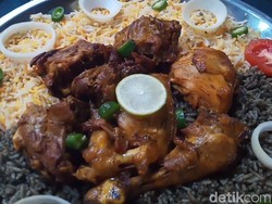 Olahan Kambing Muda Bakar dari Purwakarta yang Viral Jelang Nataru