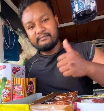Sempat Dipenjara, Mantan Influencer Ini Sekarang Jadi Penjual Camilan