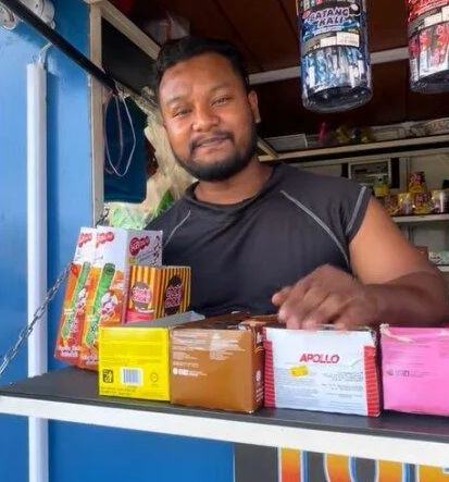 Sempat Dipenjara, Mantan Influencer Ini Sekarang Jadi Penjual Camilan