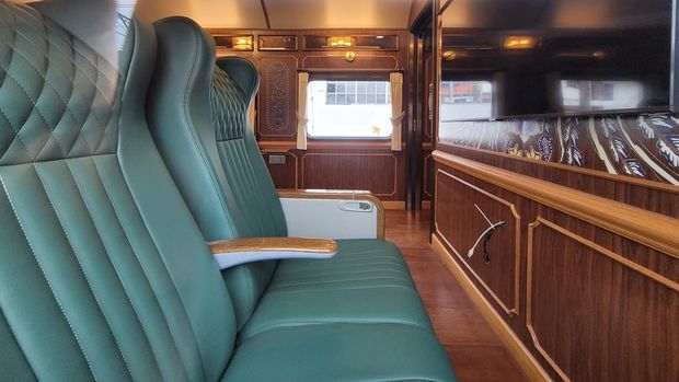 PT KAI UJICOBA KERETA WISATA HERITAGE CLASS, UNTUK KA JAKA LALANA