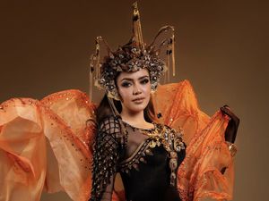 Pesona Ubur-ubur Kakaban dalam Kostum Rinanda Aprillya di Ajang Miss Charm