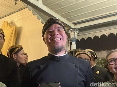 Alasan Ahmad Dhani Adopsi Bayi Perempuan