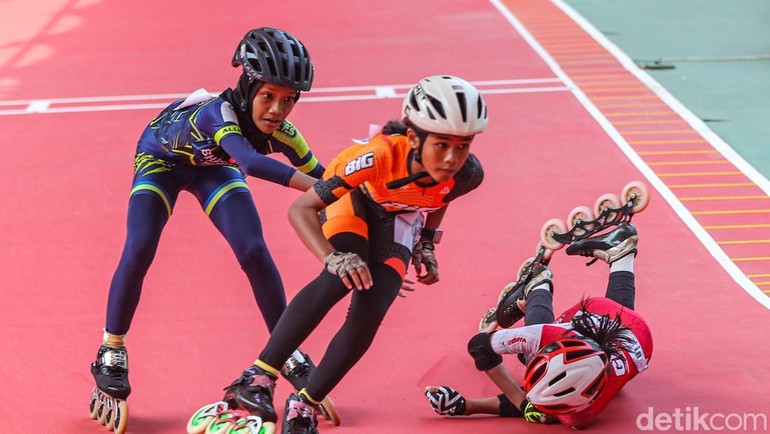 Atmosfer kompetisi terasa ketat sejak sesi pemanasan, dengan atlet memaksimalkan setiap lomba untuk mengejar poin peringkat.