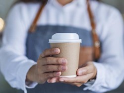 Gaji Rp 7 Jutaan, Barista Ini Curhat Kerjain Semua Tugas di Kafe