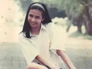 Natural Banget! Begini Gaya Seleb 90-an Saat Masih Sekolah