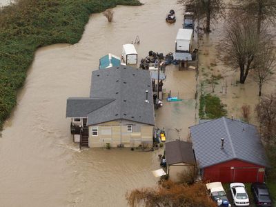 Foto Udara Banjir Parah Akibat Sungai Meluap di Washington