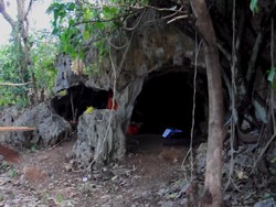 Goa Arca Sumenep, Situs Purbakala di Pulau Kangean