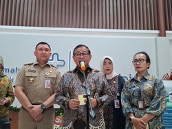 Pemprov DKI Tanggung Biaya Perawatan Siswa Ditabrak Mobil MBG Nyelonong ke SD