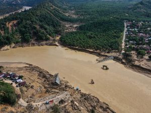Dampak Banjir Sumatera: 2.058 Km Jalan Nasional Rusak, 31 Jembatan Putus
