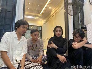 Keluarga Sebut Wasiat Epy Kusnandar Dimakamkan di Garut Cuma Akting