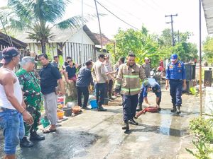 Ditinggal ke Puskesmas, Rumah Warga Lamongan Hangus Terbakar