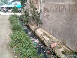 Lapor Ketua! Drainase di Jalan Teladan Binjai Tersumbat, Sering Banjir
