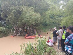 Saksi Ungkap Awal Mula 5 Santriwati Tenggelam di Sungai Lusi Blora