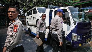 Polisi Olah TKP Insiden Mobil MBG Tabrak Siswa-Guru SD di Cilincing