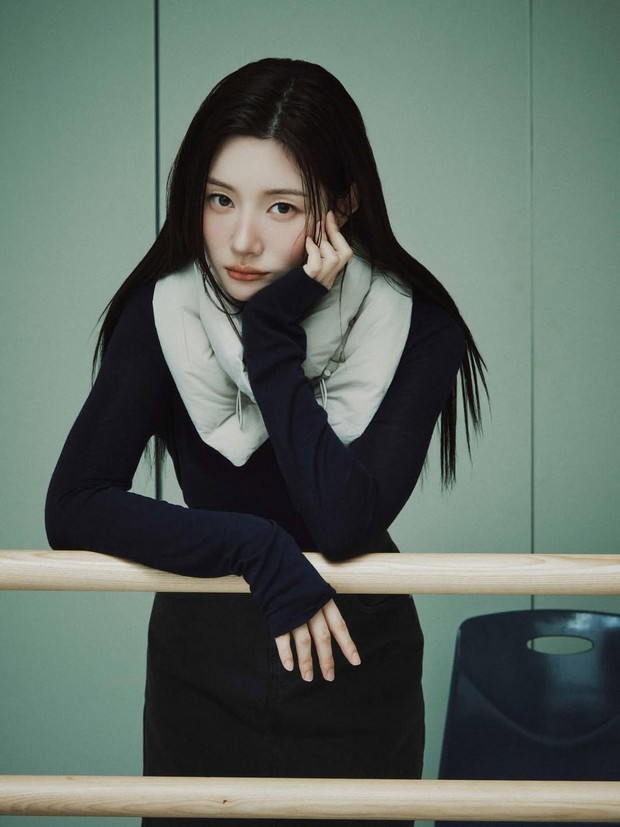 Sukses membangun citra berani di drama Beyond the Bar, Jung Chae Yeon akan mengasah bakat aktingnya lebih dalam di genre baru. Genre baru tersebut adalah horror-thriller di drama 'M: Reboot'.