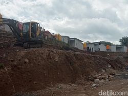 Huntara Lewotobi Rusak Diterjang Banjir, Pemda Flores Timur Kebut Perbaikan