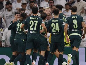 Man City Permalukan Madrid, Guardiola: Masih Jauh dari Gelar Juara