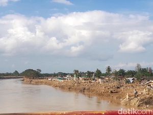 Tekong Perahu Sebut Sungai Tamiang Tambah Lebar 20 Meter Usai Banjir Bandang